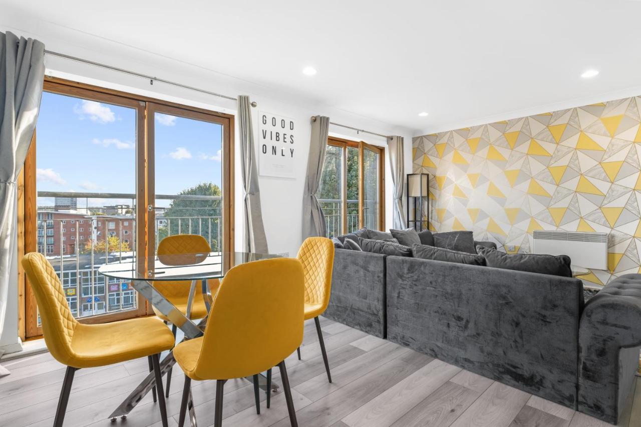 Ebra Stays - Luxury 2 Bedroom Apartment - Бірмінгем Екстер'єр фото